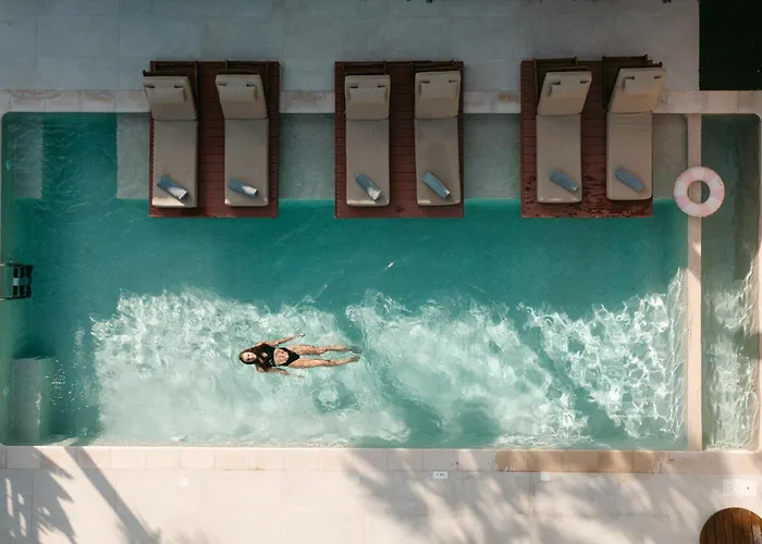 Stalea Luxury 别墅 *