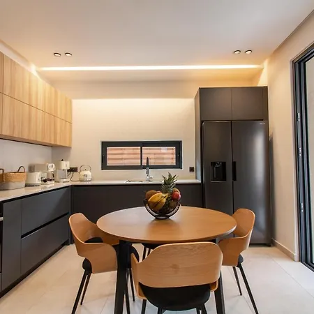 Stalea Luxury Vilă