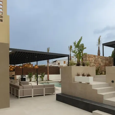 Stalea Luxury Pefki