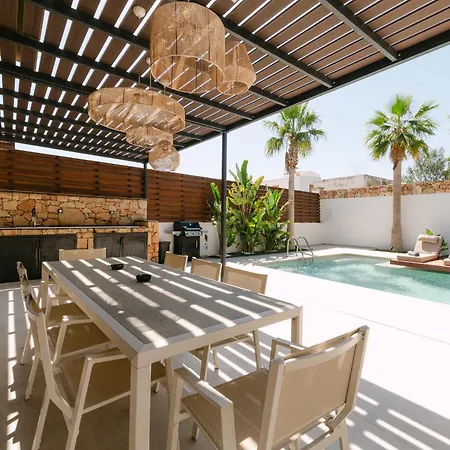 Stalèa Luxury Villa *